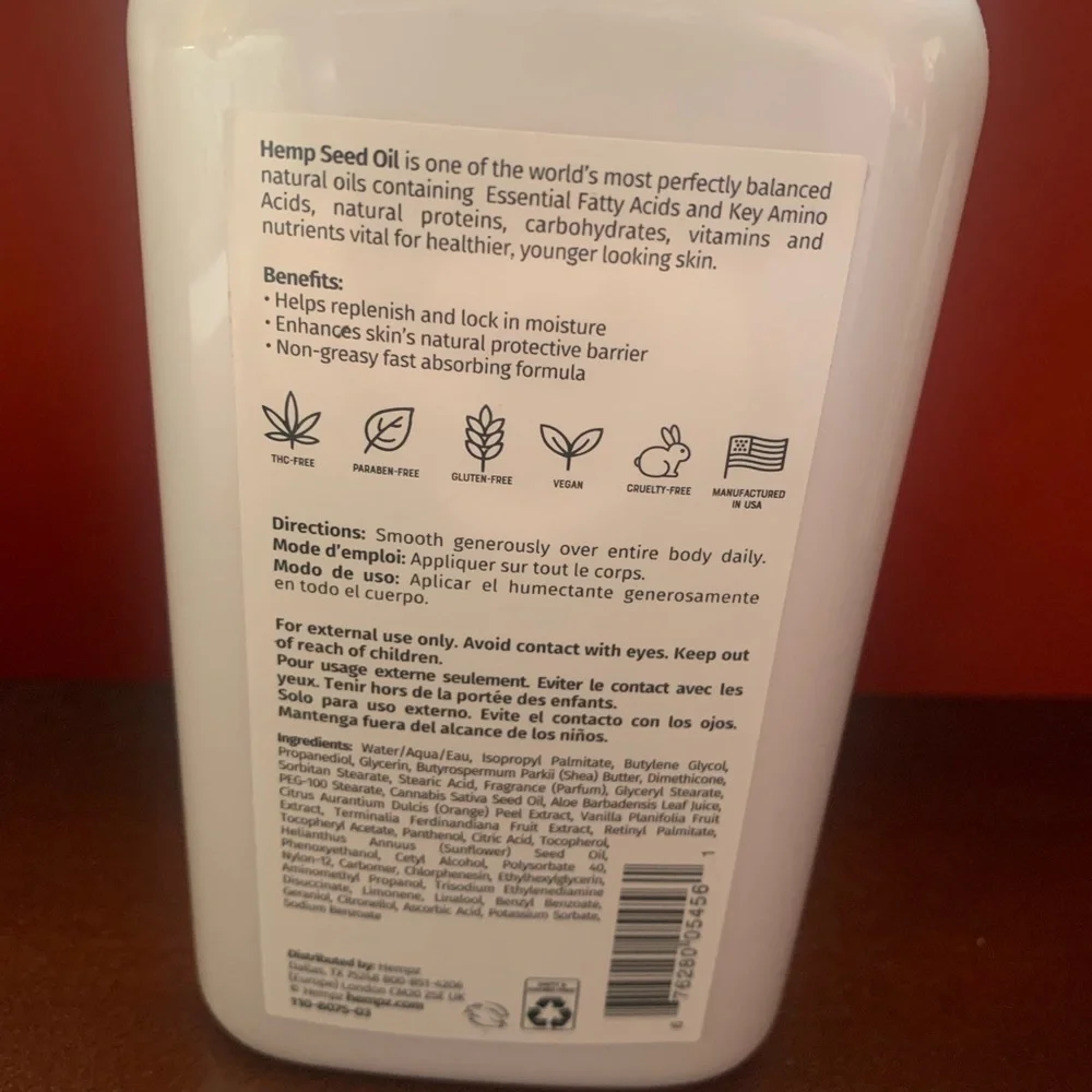 NEW Hempz Winter Wonderland Herbal Body Moisturizer, Holiday, 17 oz - Picture 5 of 5